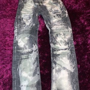 Straight Fitted Jeans